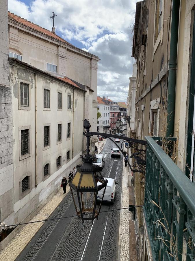 Bairro Alto Apartments Лиссабон Экстерьер фото