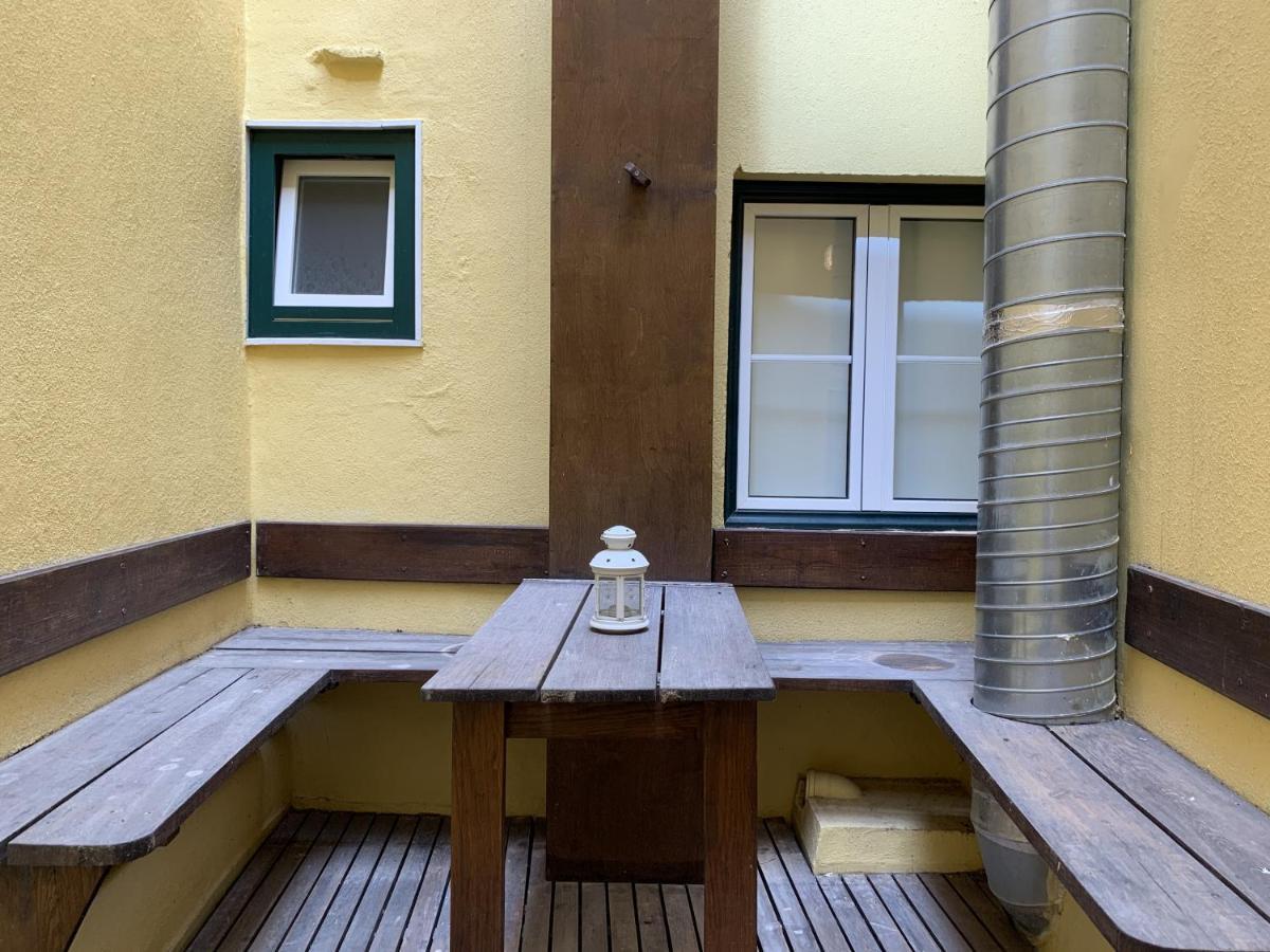 Bairro Alto Apartments Лиссабон Экстерьер фото